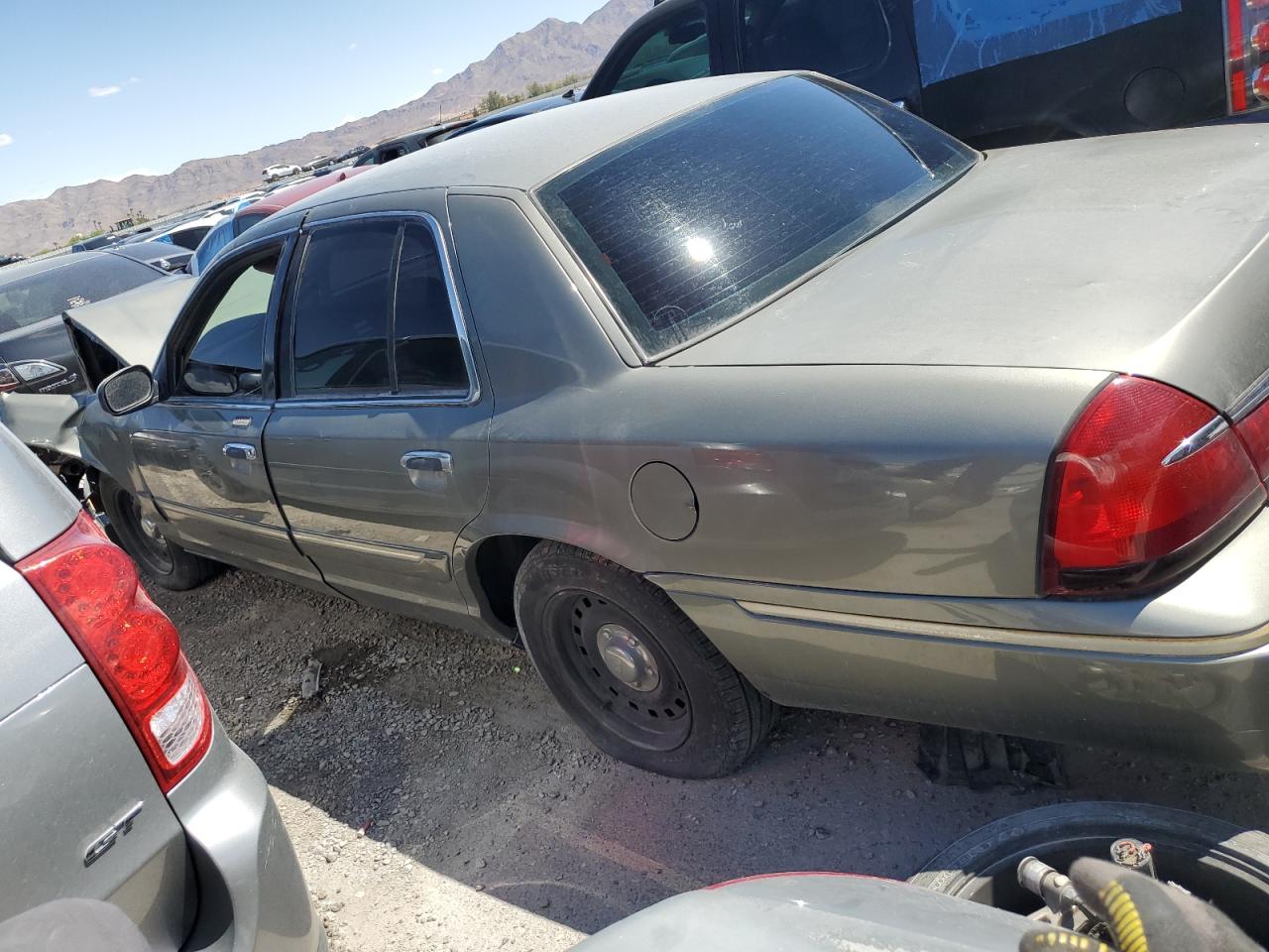 2MEFM74WXYX616869 2000 Mercury Grand Marquis Gs