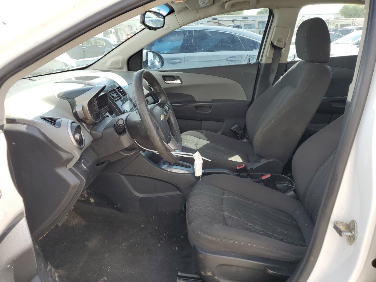 1G1JC5SH9E4152301 2014 Chevrolet Sonic Lt