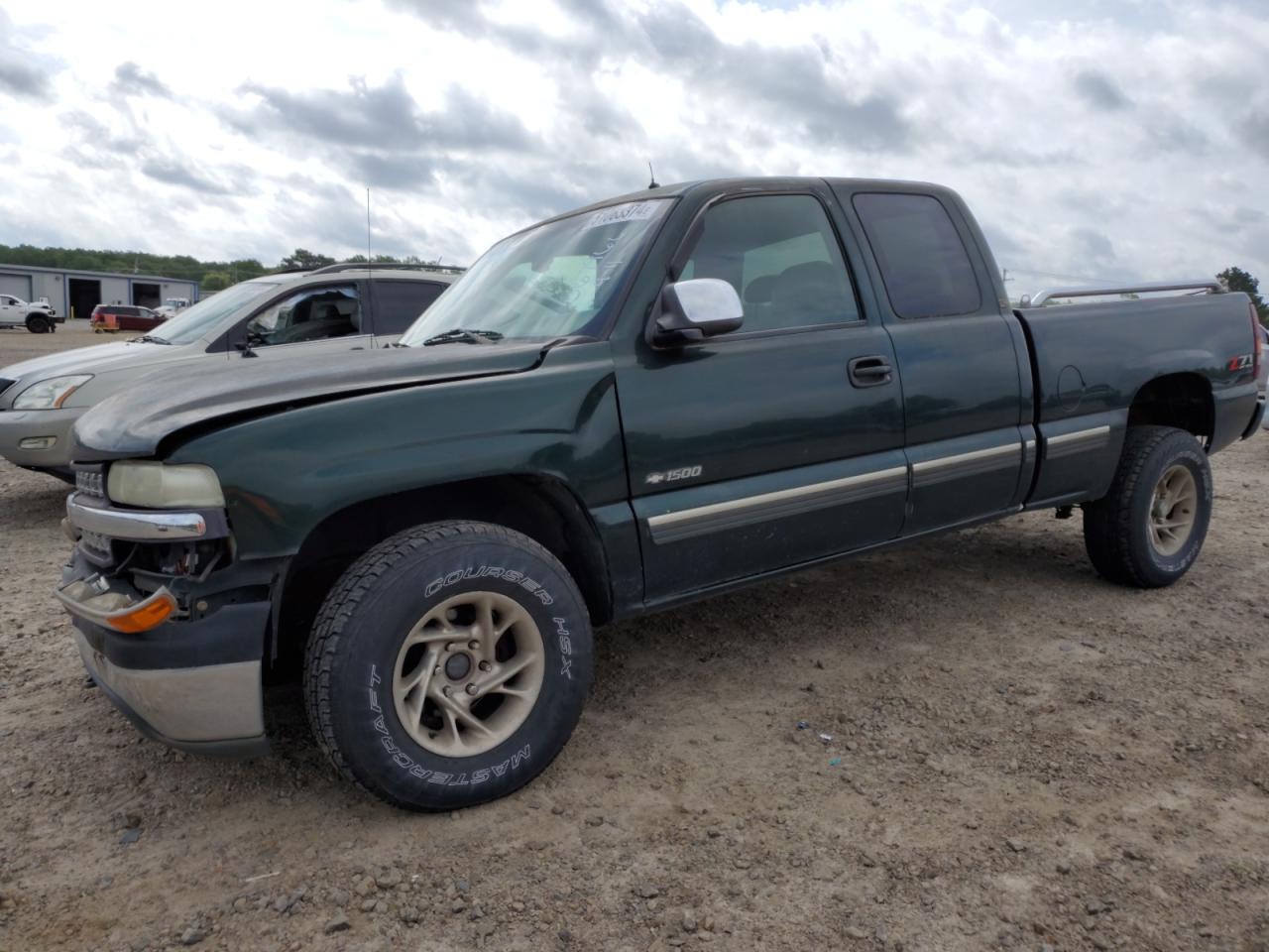 1GCEK19T52E209825 2002 Chevrolet Silverado K1500