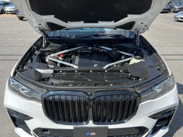  BMW X7 2021 Білий