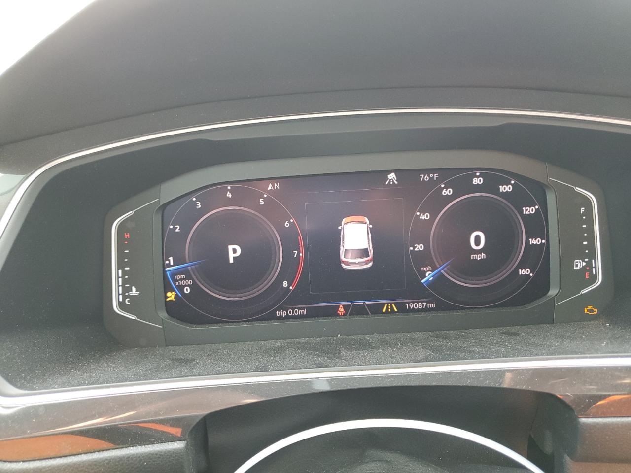 3VV4B7AX4KM145415 2019 Volkswagen Tiguan Sel Premium
