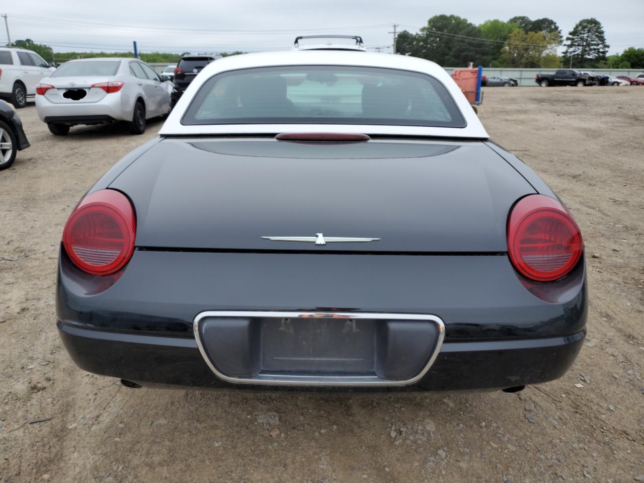 1fahp60a72y120544 1FAHP60A72Y120544 2002 Ford Thunderbird