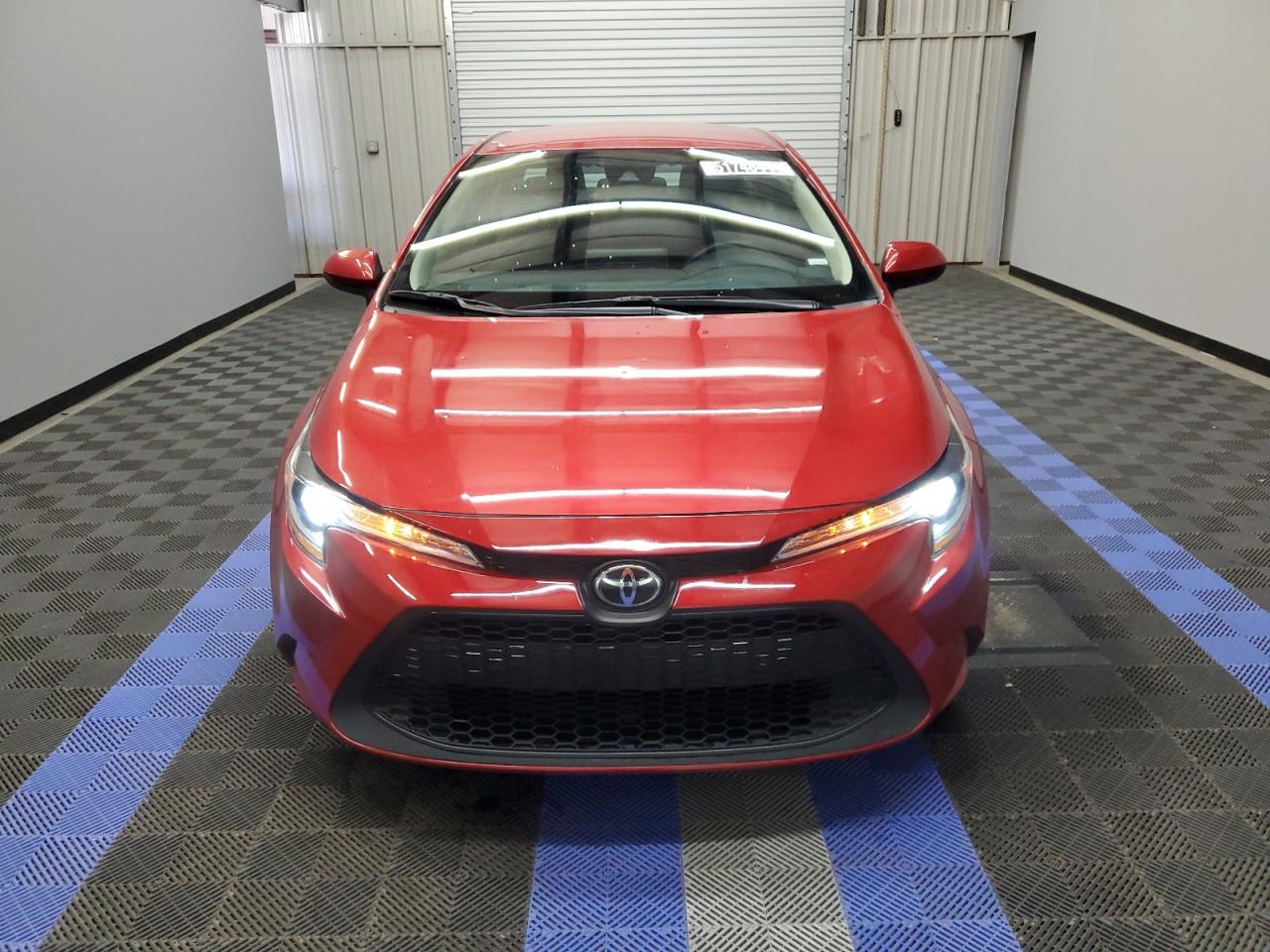 2021 Toyota Corolla Le vin: 5YFEPMAE9MP255342