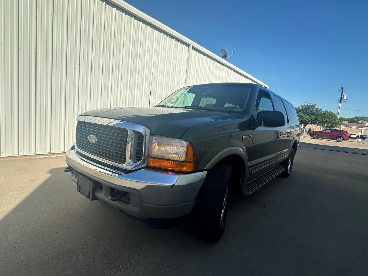 Lot #2452191350 2000 FORD EXCURSION