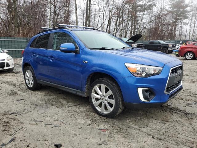 Lot #2484430525 2015 MITSUBISHI OUTLANDER salvage car