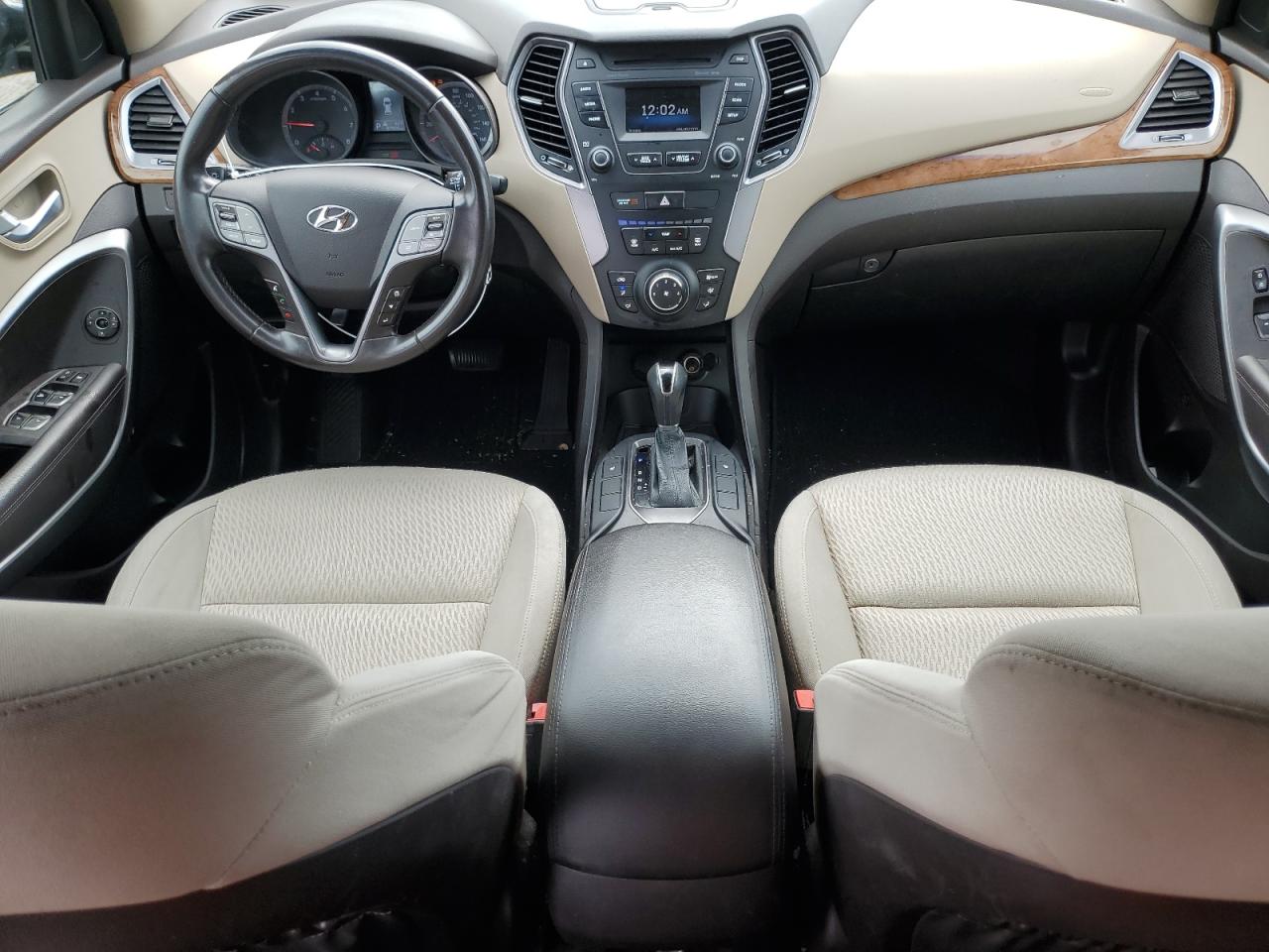 2014 Hyundai Santa Fe Gls vin: KM8SM4HF3EU038315