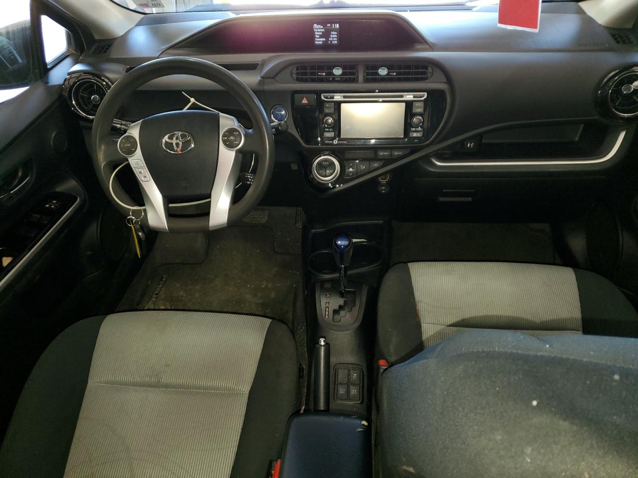 JTDKDTB3XF1578552 2015 Toyota Prius C