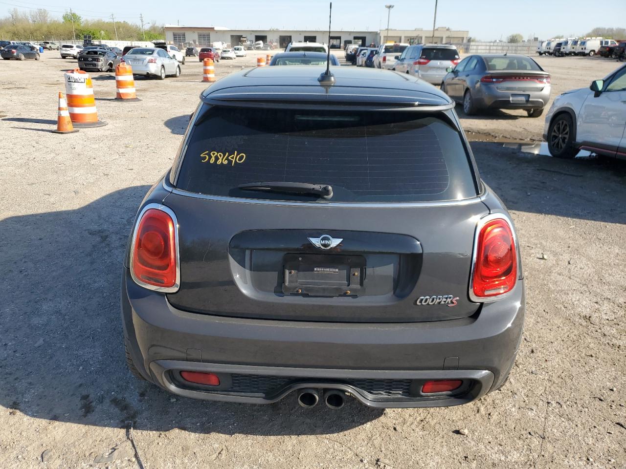 WMWXP7C55F2A33986 2015 Mini Cooper S