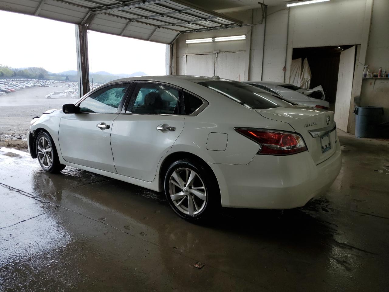 2014 Nissan Altima 2.5 vin: 1N4AL3AP8EN230121