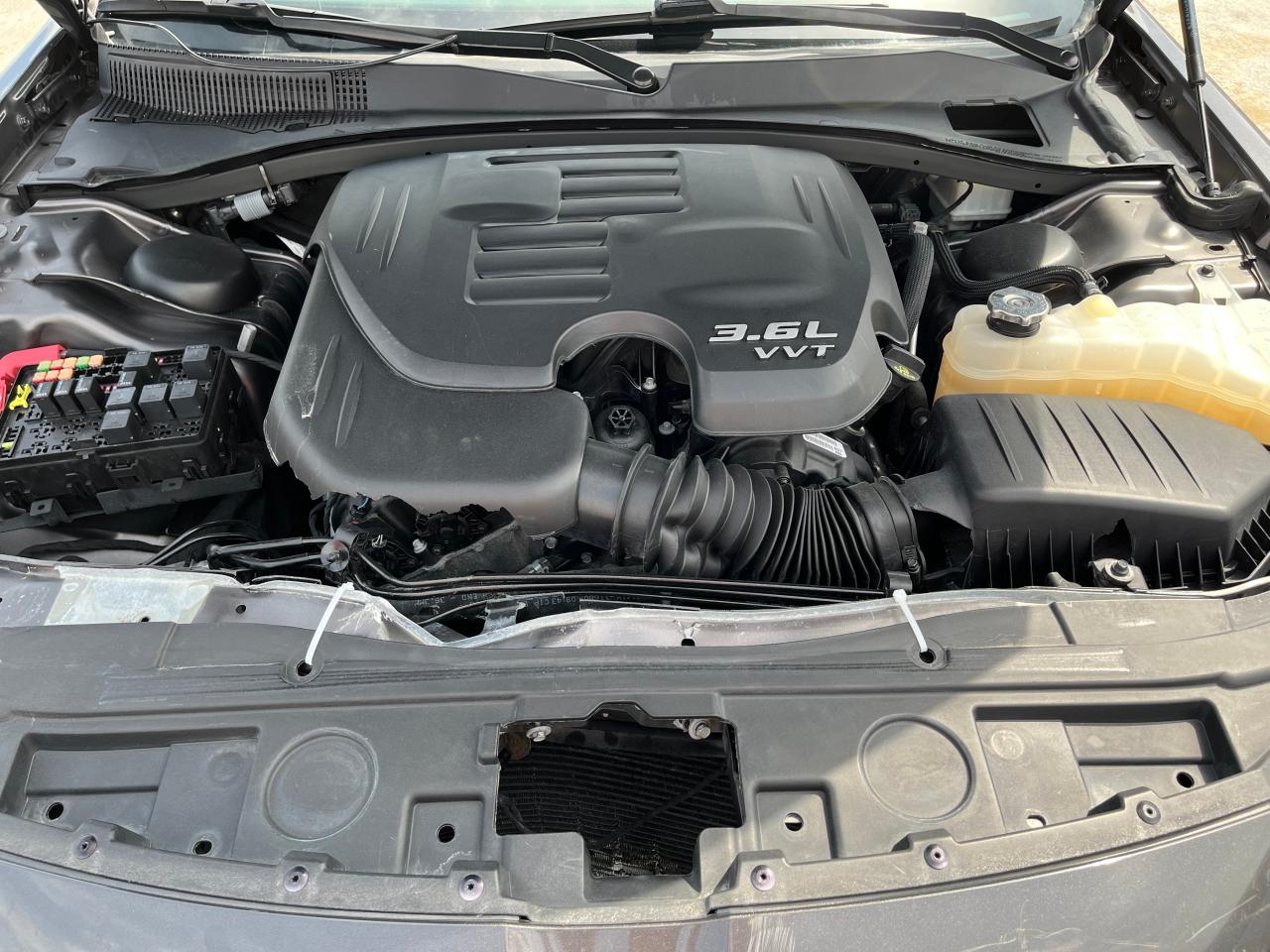 2C3CCAAG5MH661549 2021 Chrysler 300 Touring