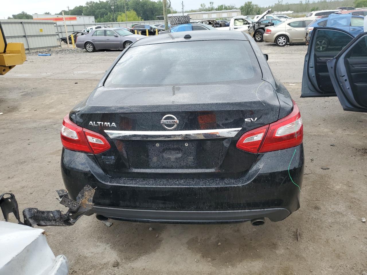 2017 Nissan Altima 2.5 vin: 1N4AL3AP5HC170377