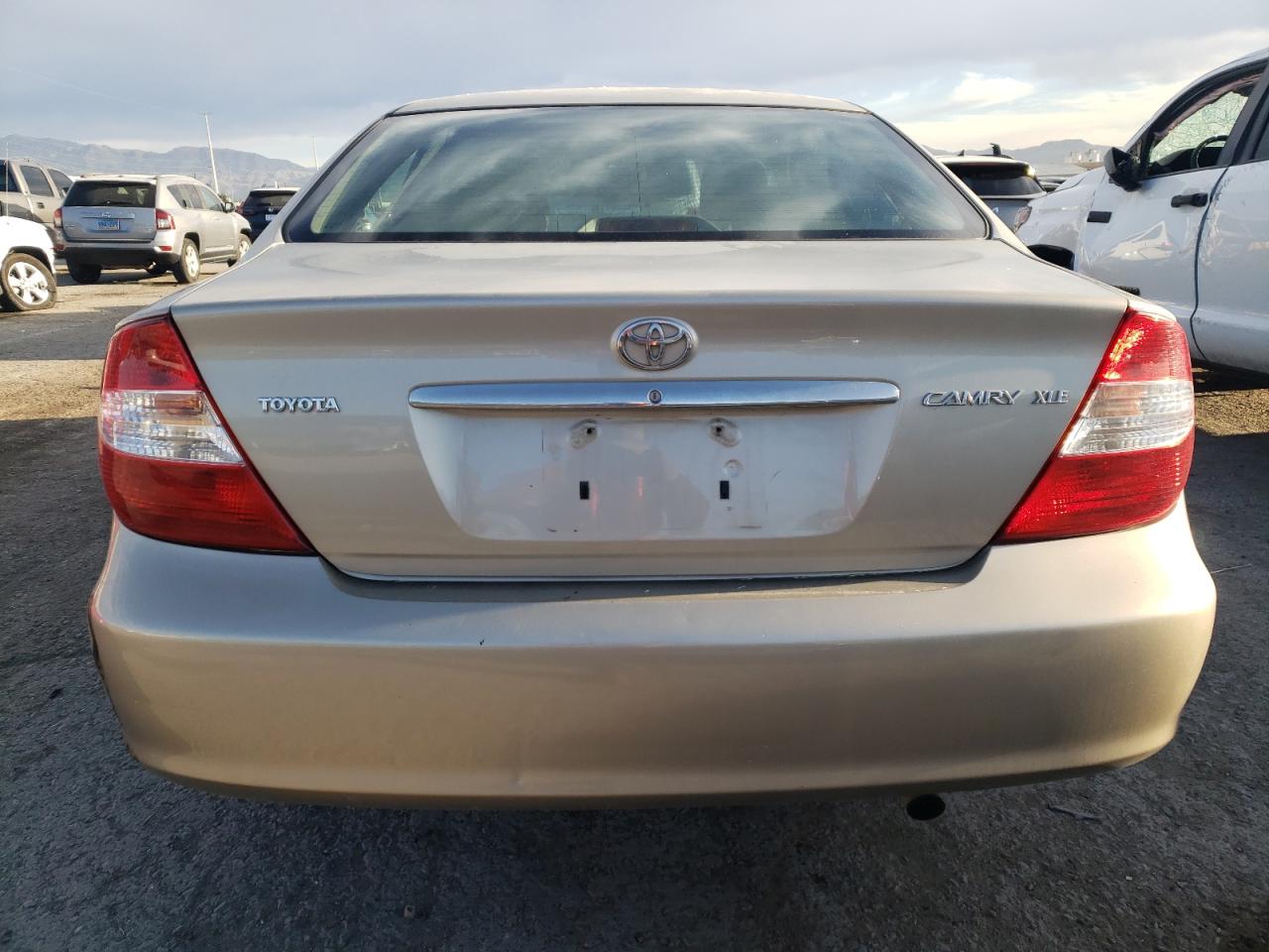 4T1BE32K44U342894 2004 Toyota Camry Le
