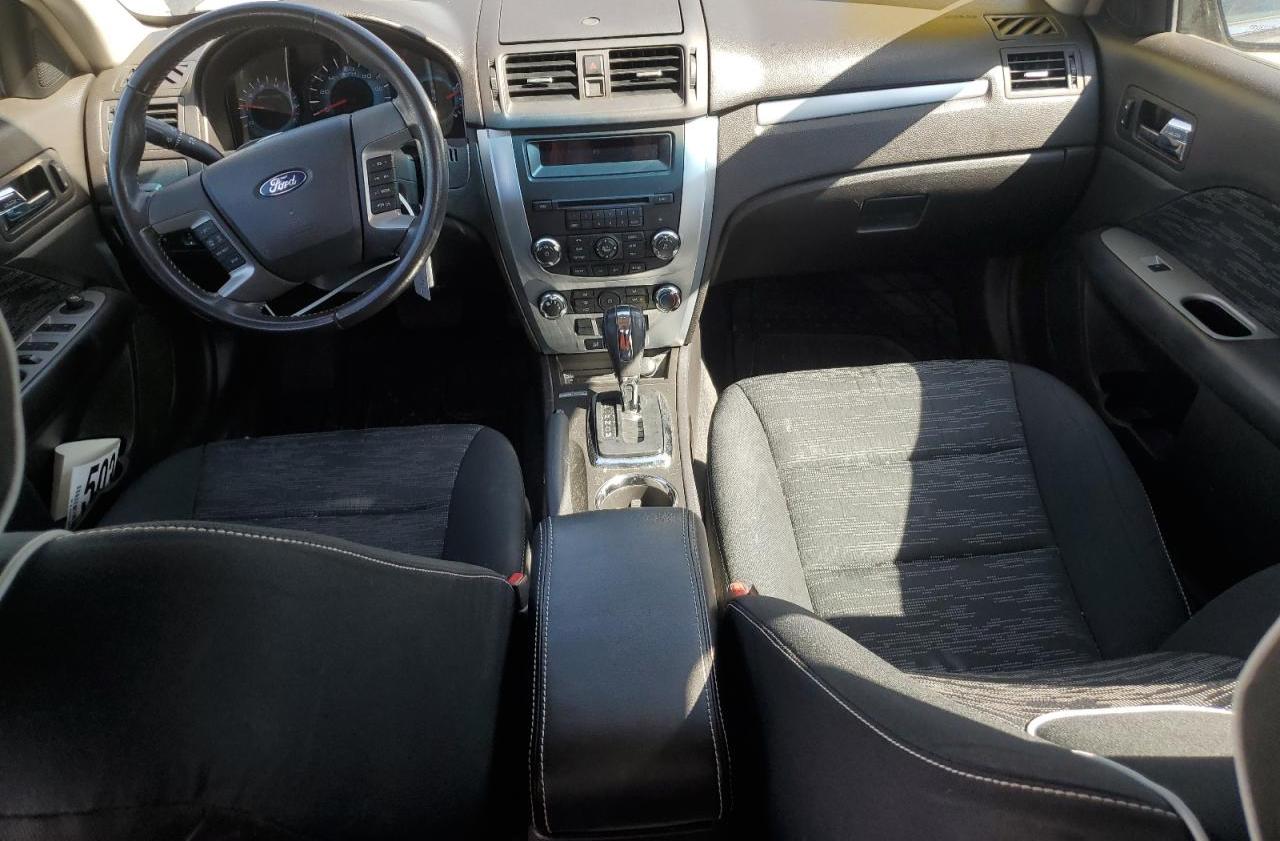 3FAHP0HA0BR201353 2011 Ford Fusion Se