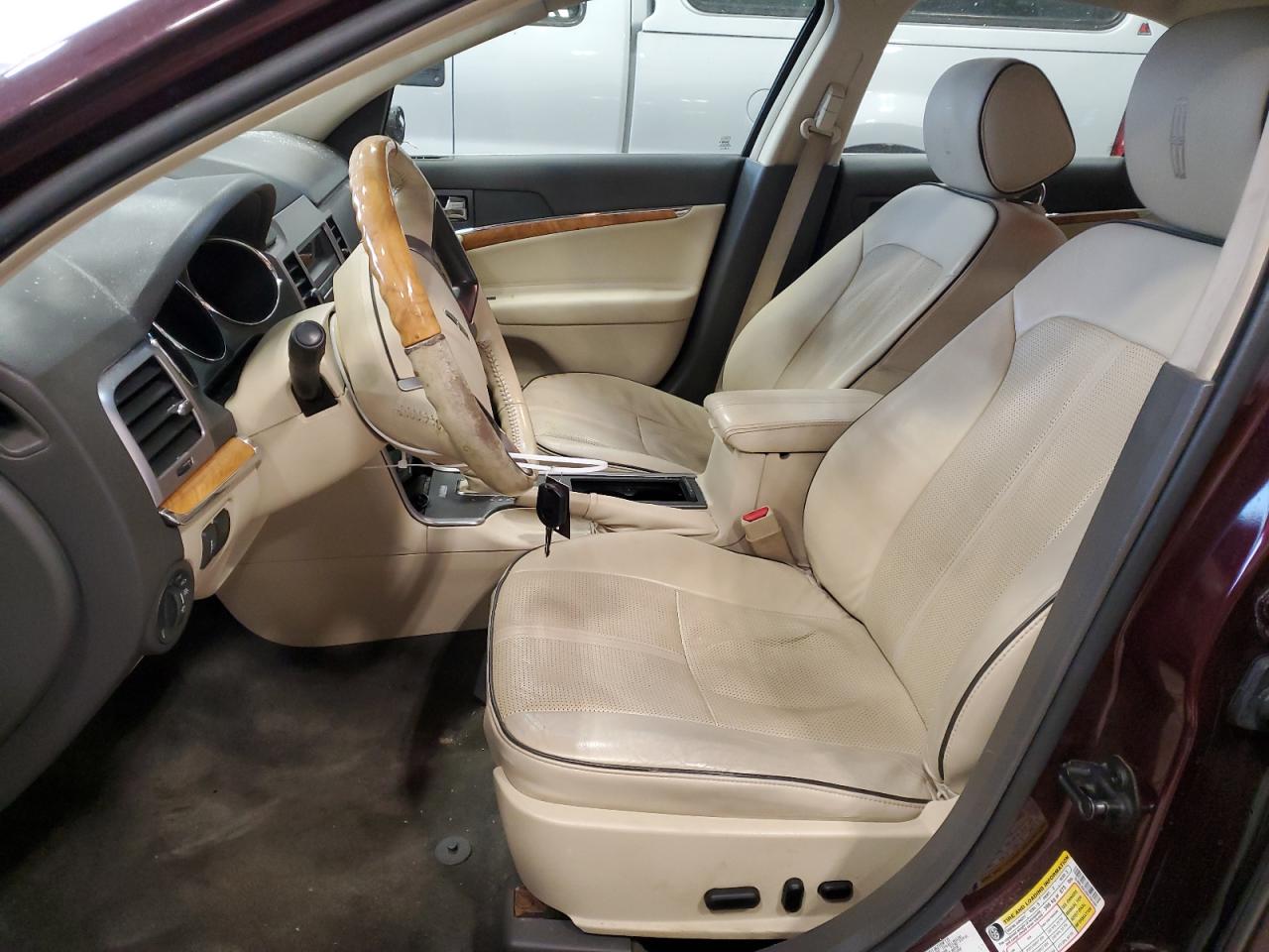 3LNHL2GC2BR768485 2011 Lincoln Mkz