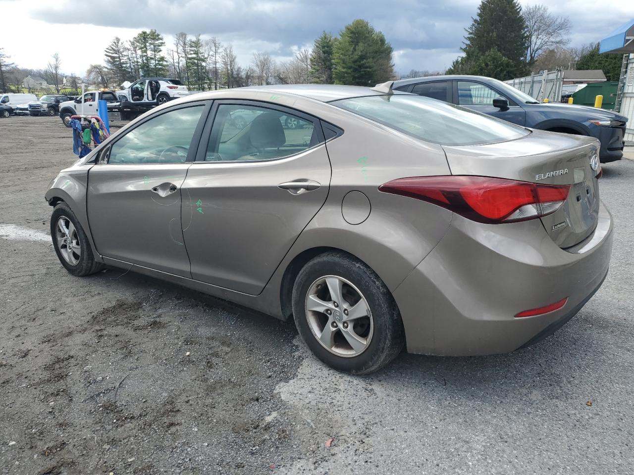 5NPDH4AE8EH516242 2014 Hyundai Elantra Se