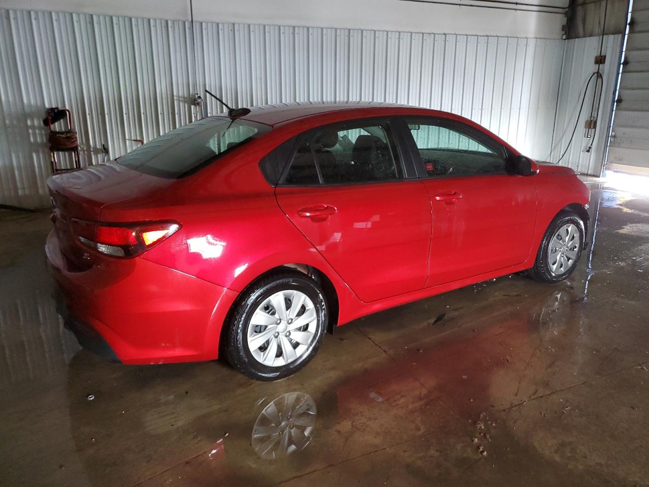 2018 Kia Rio Lx vin: 3KPA24AB2JE100017