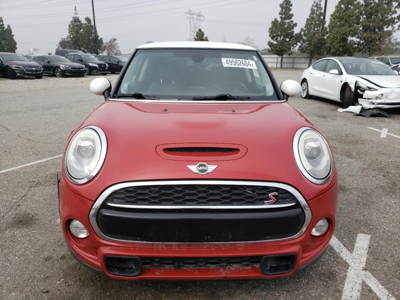 2017 Mini Cooper S vin: WMWXP7C5XH3B93844