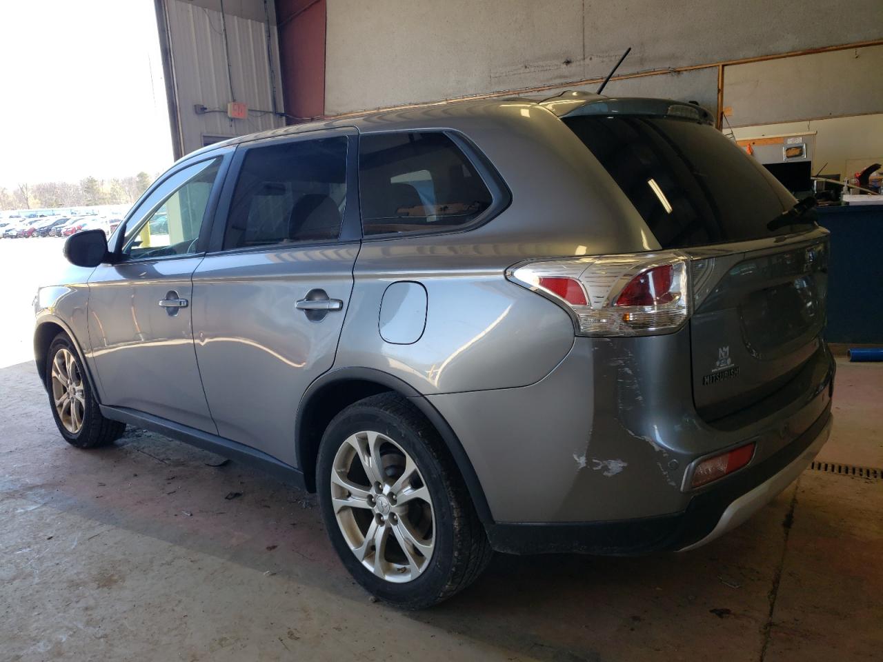 JA4AZ3A38FZ009936 2015 Mitsubishi Outlander Se