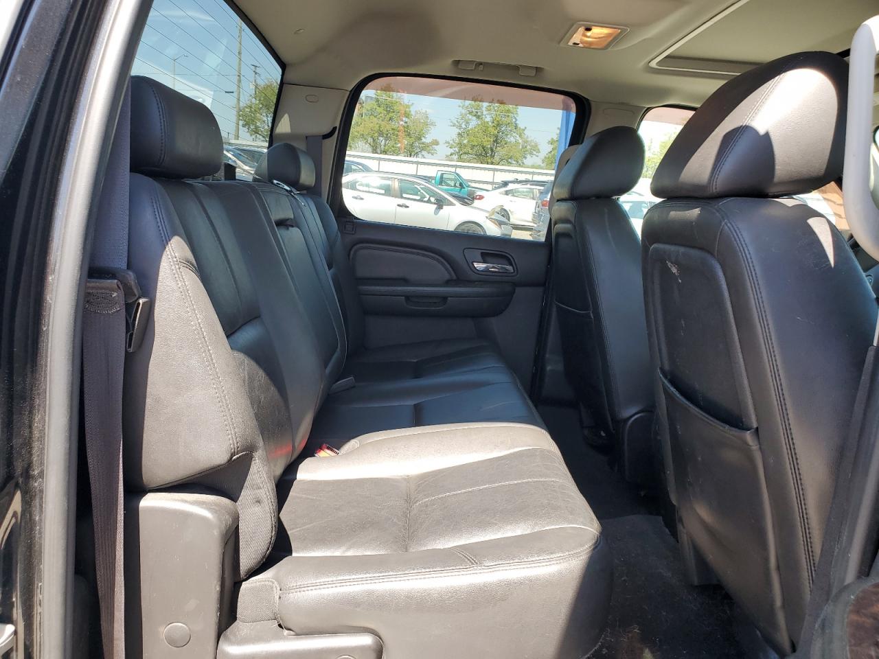 1GT125EG8BF261832 2011 GMC Sierra K2500 Denali