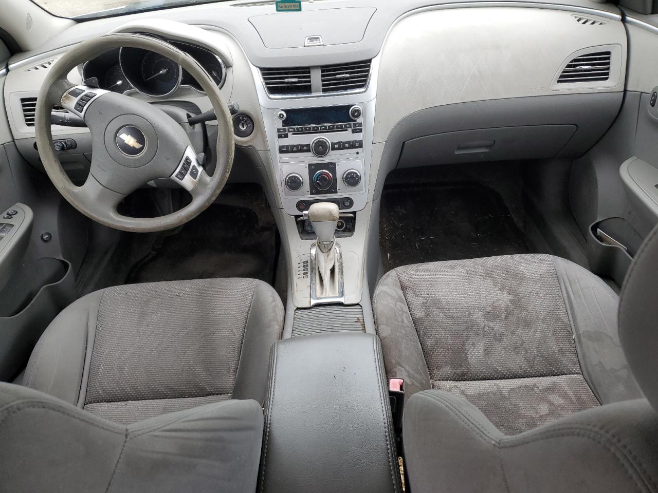 1G1ZC5E06AF167877 2010 Chevrolet Malibu 1Lt