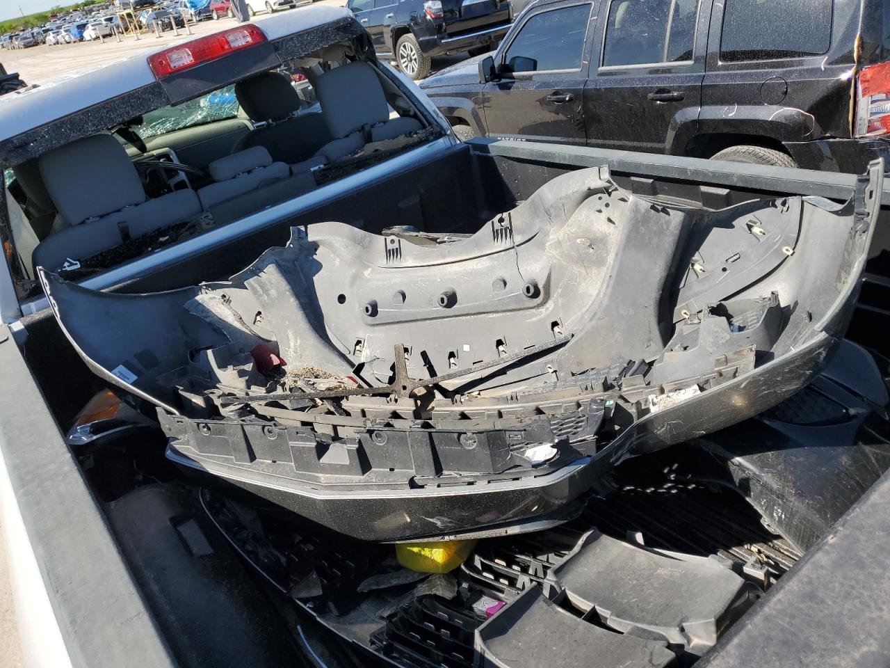 1C6RR6GT5HS797501 2017 Ram 1500 Slt