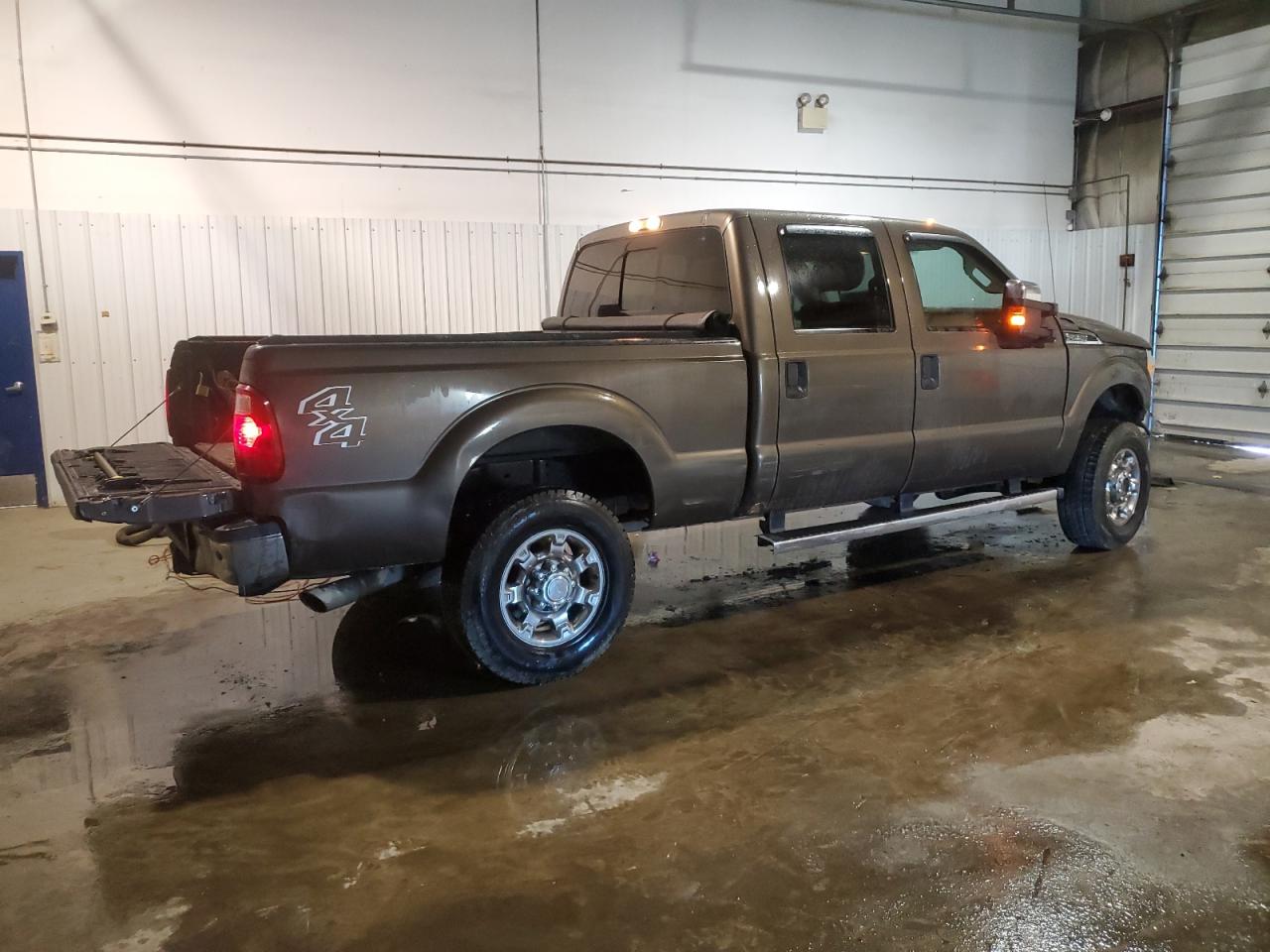 2016 Ford F250 Super Duty vin: 1FT7W2B69GEA62407