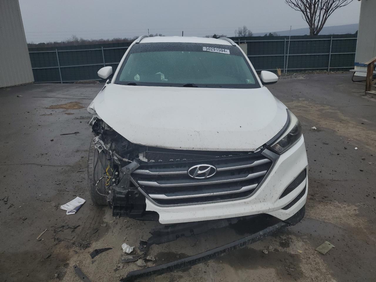 KM8J3CA43HU447615 2017 Hyundai Tucson Limited