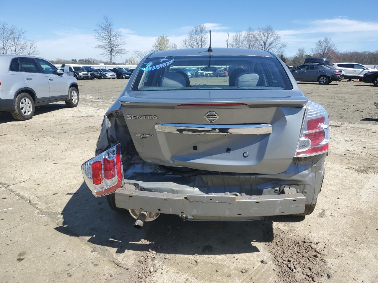 3N1AB6AP9BL696282 2011 Nissan Sentra 2.0