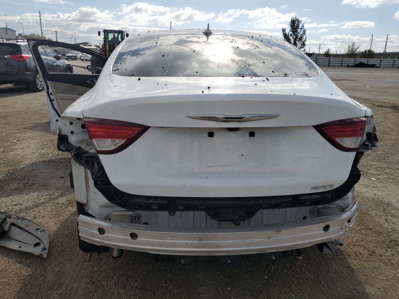 1C3CCCAB7FN634850 2015 Chrysler 200 Limited