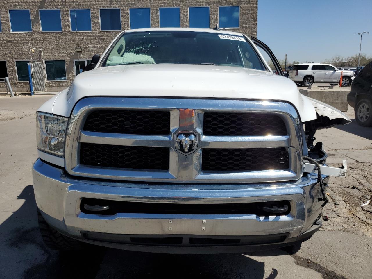 3C6TR5DT6JG325731 2018 Ram 2500 Slt