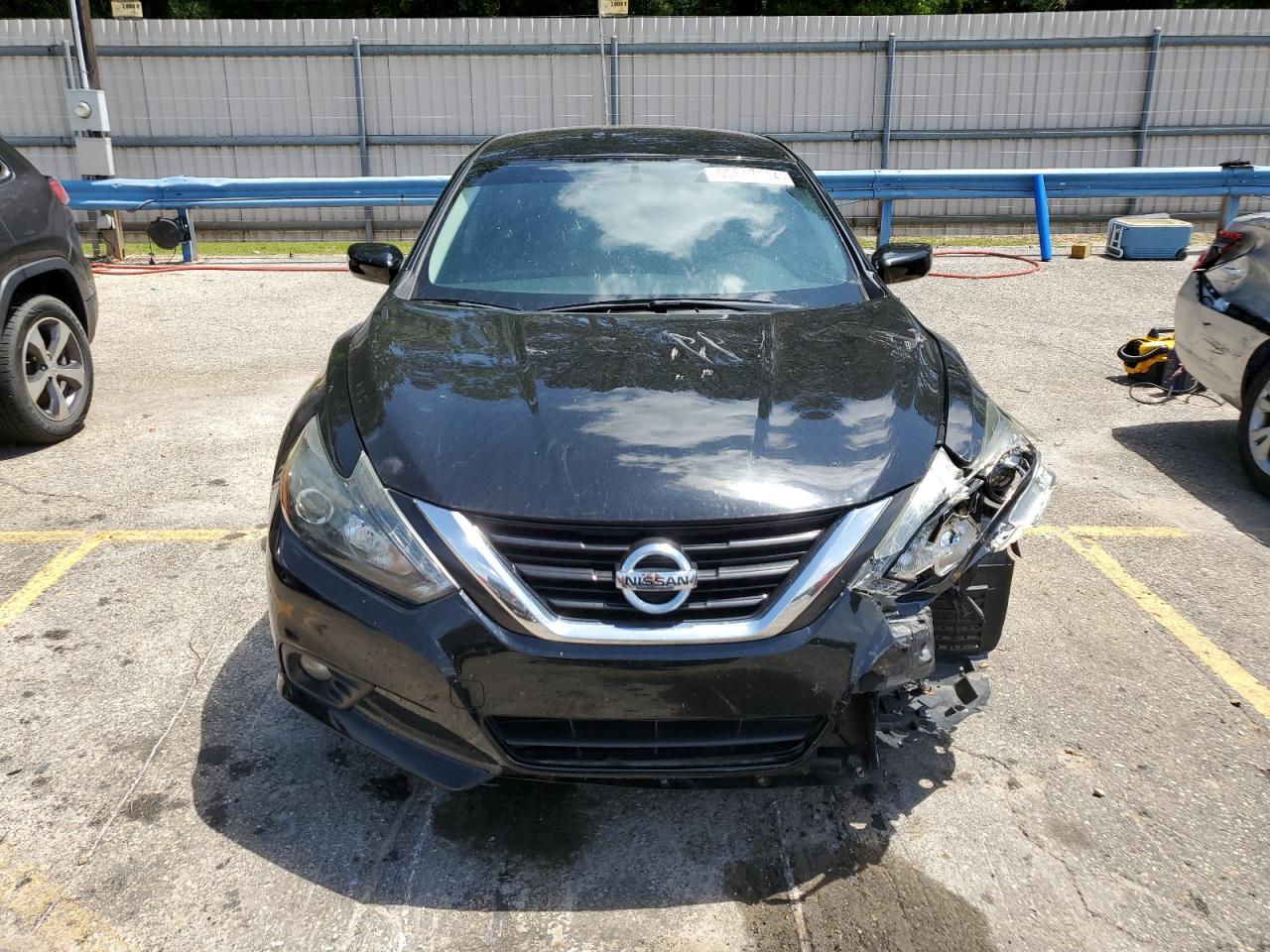 Lot #2473601166 2017 NISSAN ALTIMA 2.5