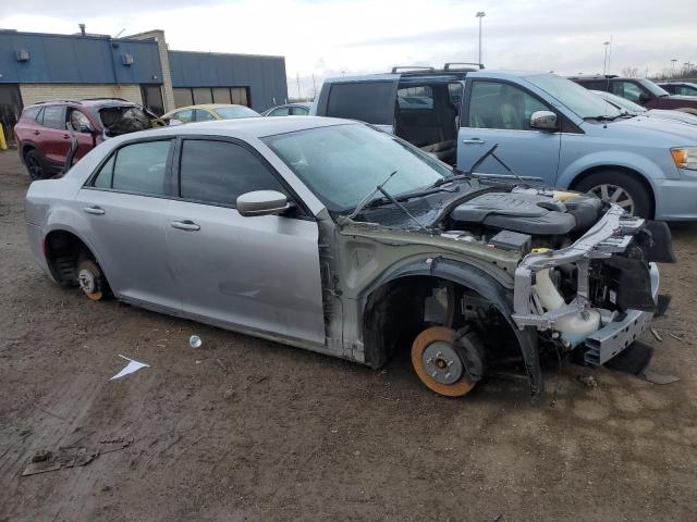 VIN 2C3CCAGG3GH311400 2016 CHRYSLER 300 no.4