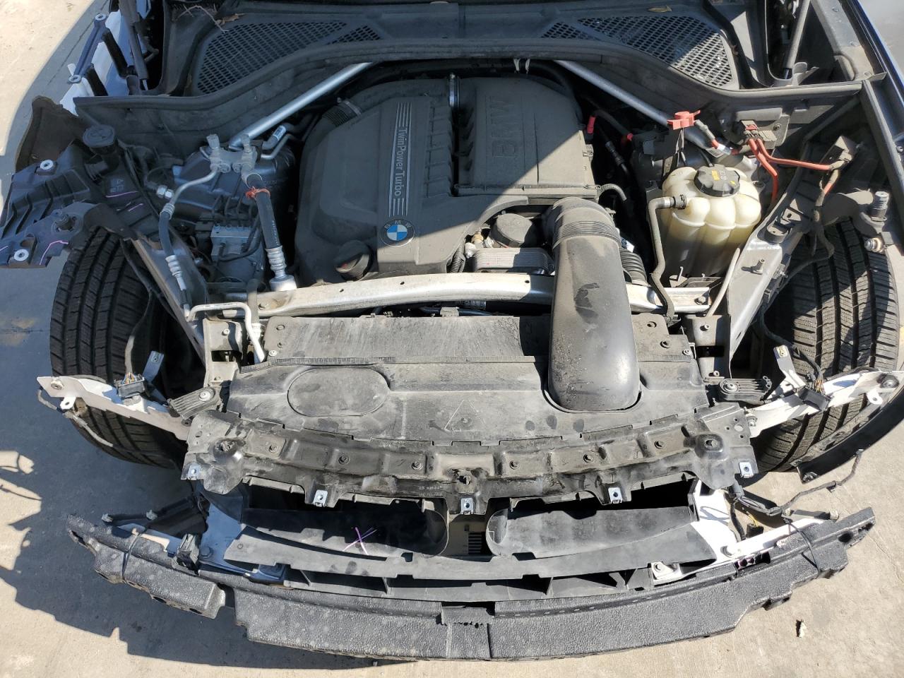 5UXKR2C58J0Z19827 2018 BMW X5 Sdrive35I