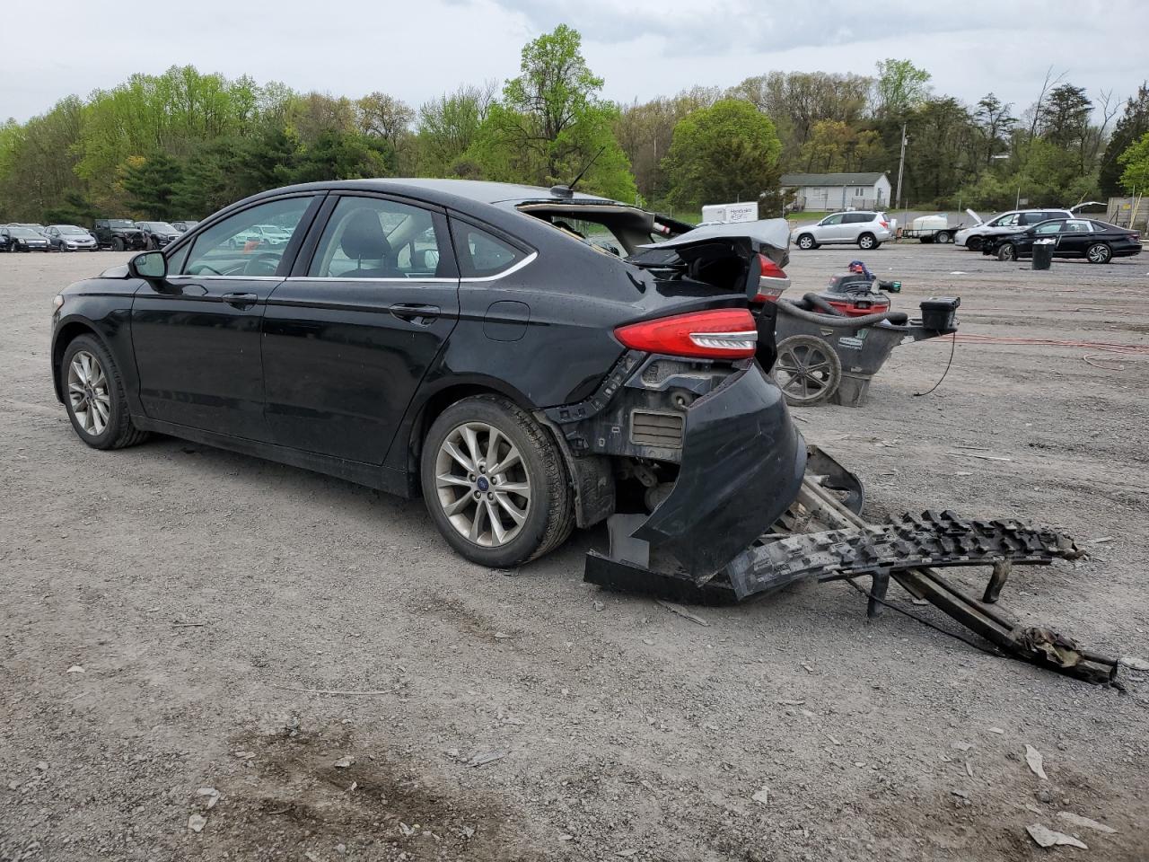 3FA6P0HD2HR153087 2017 Ford Fusion Se