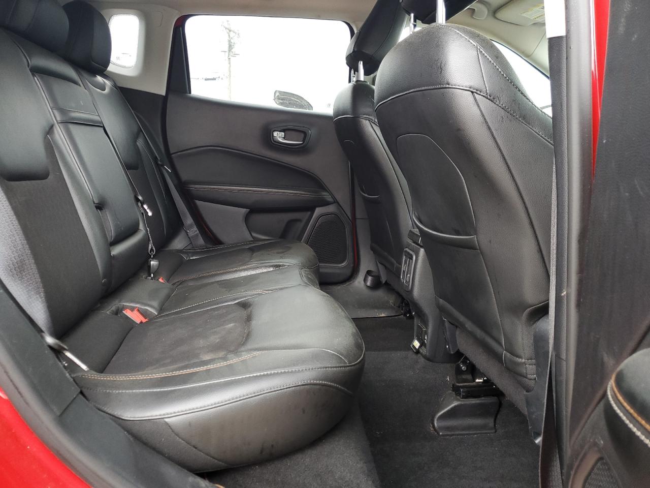 3C4NJCBB6JT241021 2018 Jeep Compass Latitude