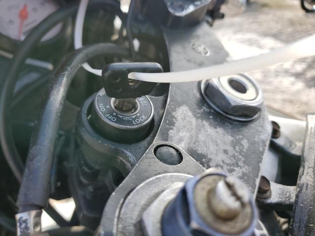 2002 YAMAHA YZFR6 L JYARJ04E82A025151