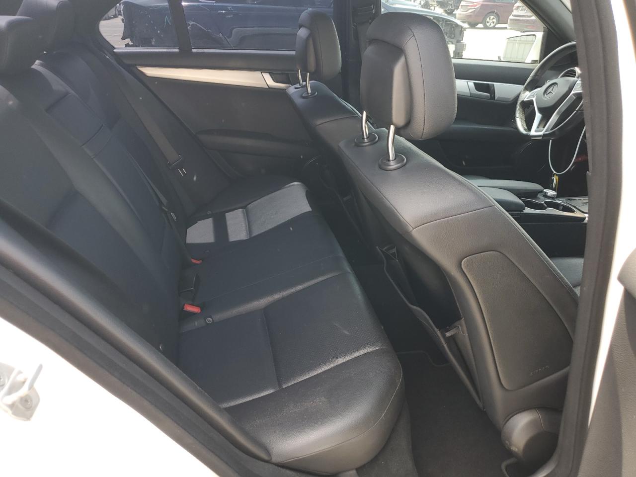 WDDGF4HB9DR296377 2013 Mercedes-Benz C 250