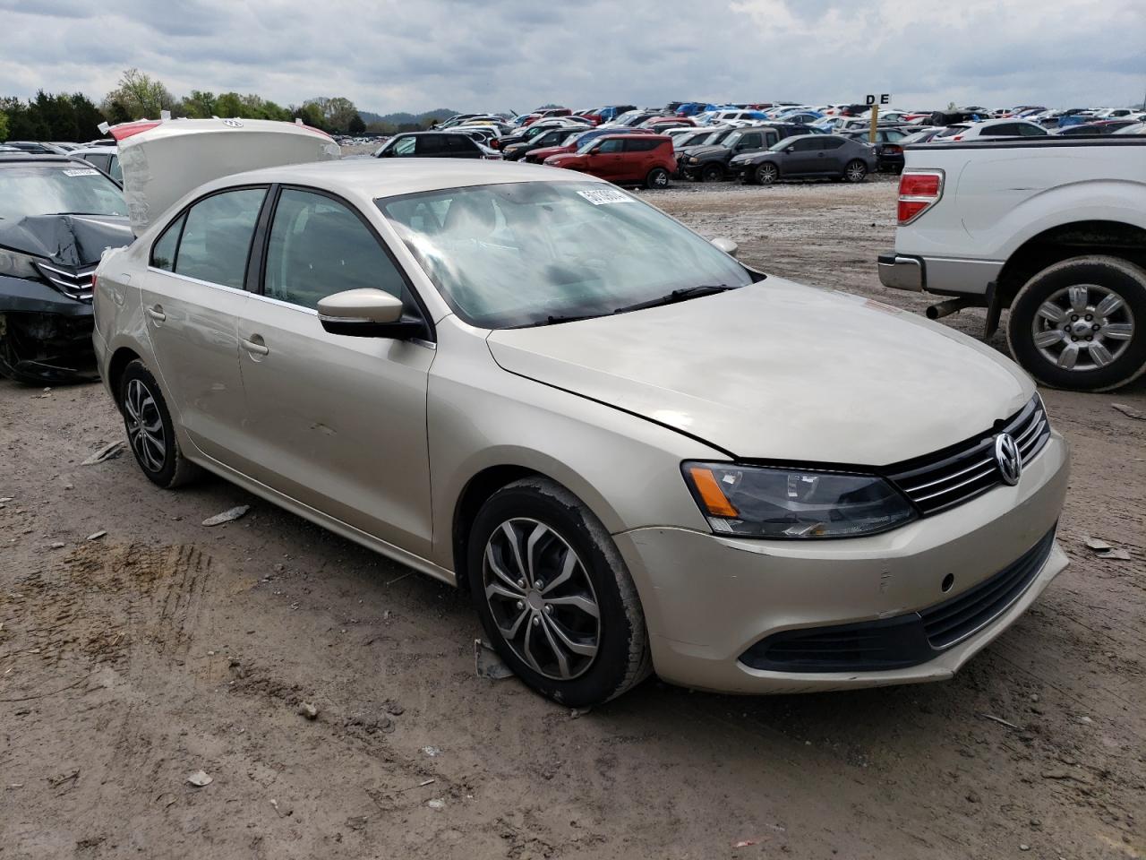 3VWDP7AJ8DM237686 2013 Volkswagen Jetta Se