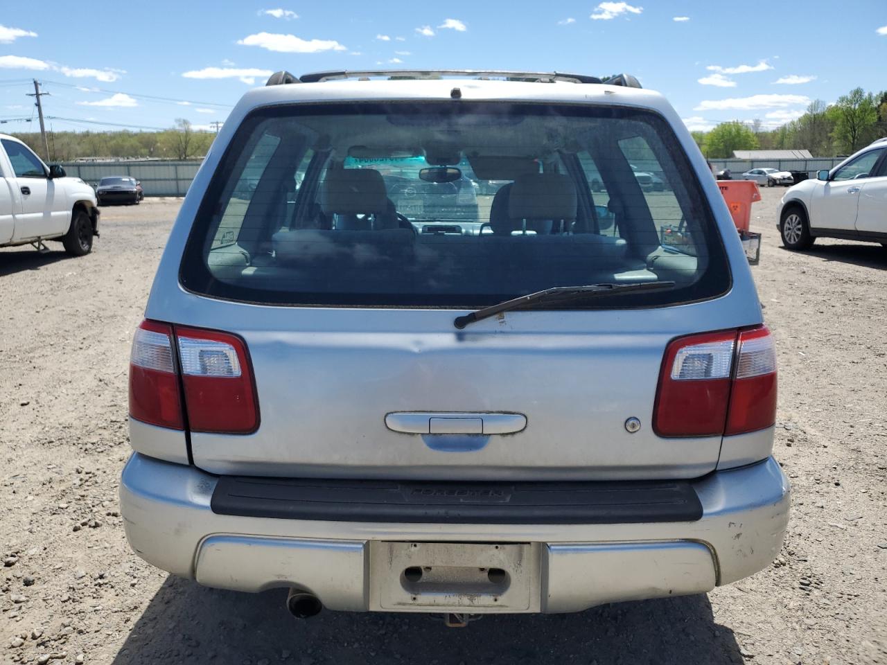 JF1SF65602H722716 2002 Subaru Forester S