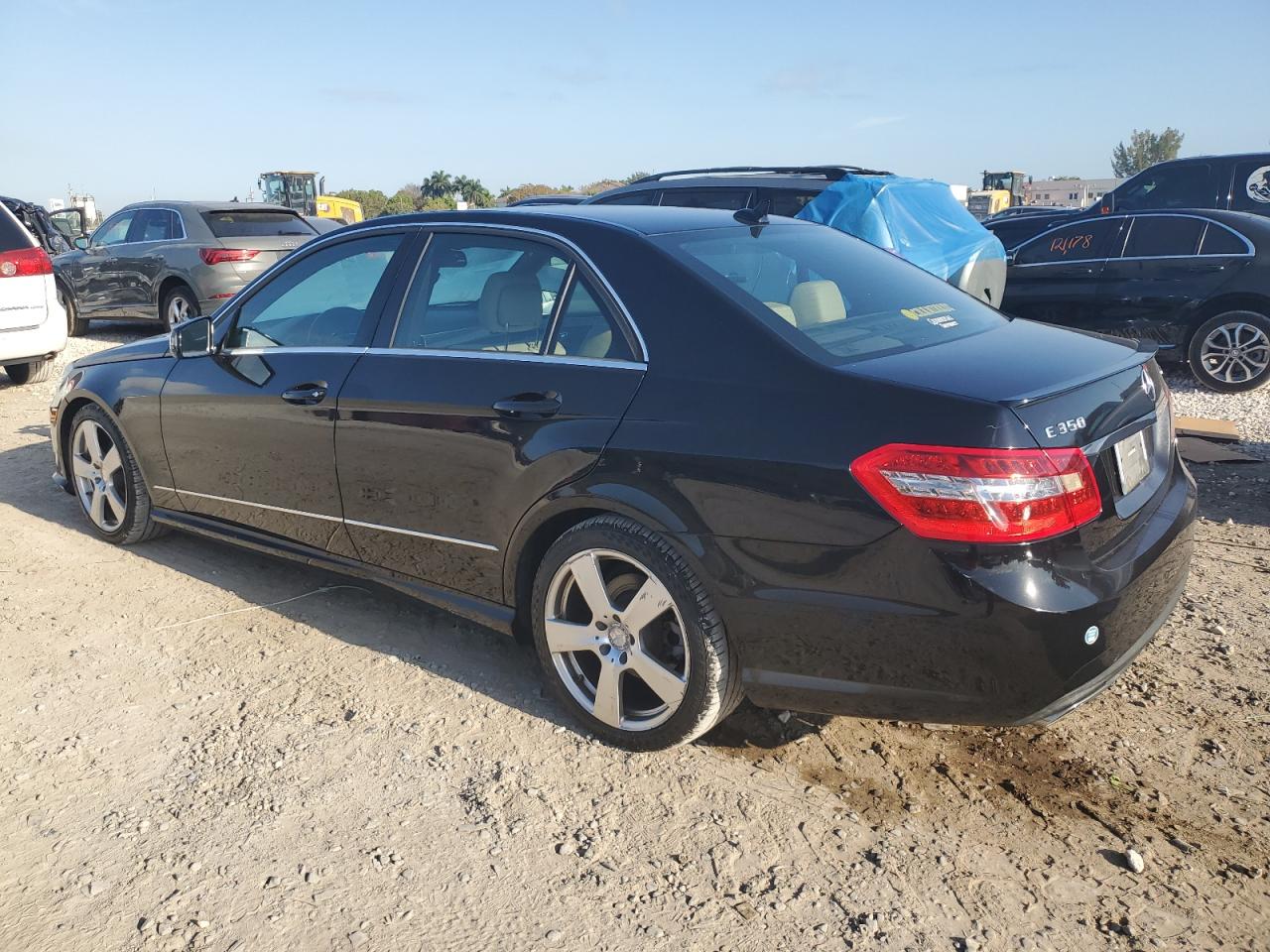 WDDHF8HB5BA424167 2011 Mercedes-Benz E 350 4Matic