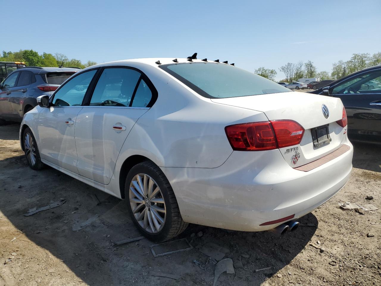 3VWLZ7AJ6BM389095 2011 Volkswagen Jetta Sel