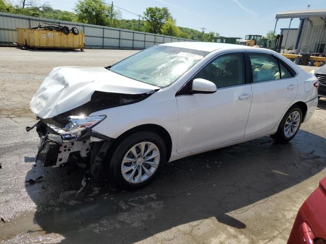 Lot #2492282076 2017 TOYOTA CAMRY LE salvage car