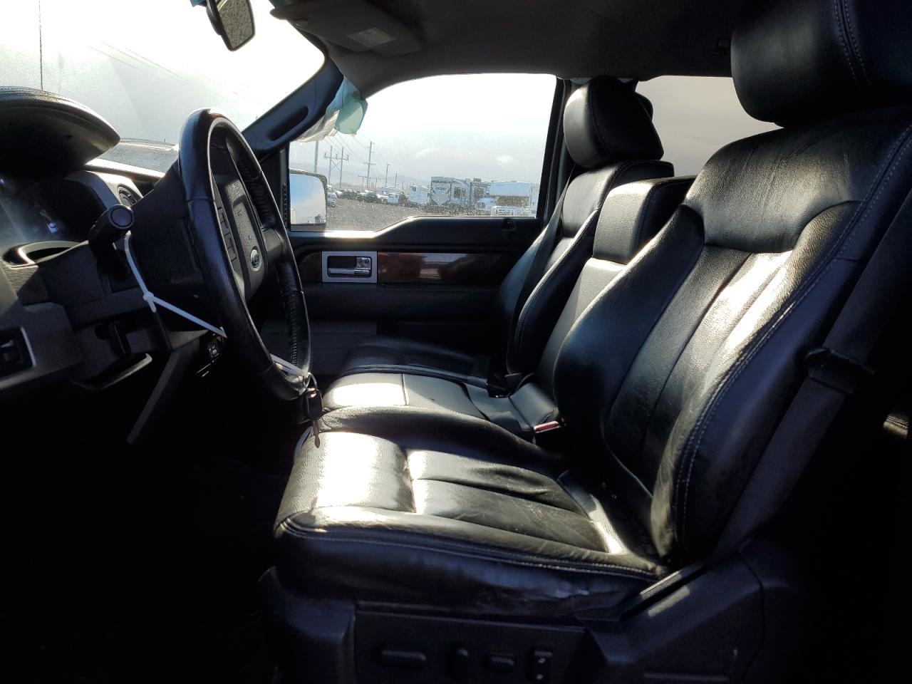 5N1AT2MV8EC858962 2014 Nissan Rogue