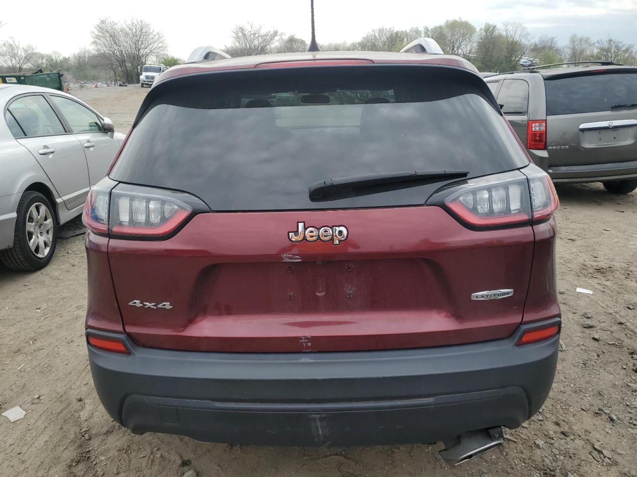 1C4PJMCX4KD336936 2019 Jeep Cherokee Latitude