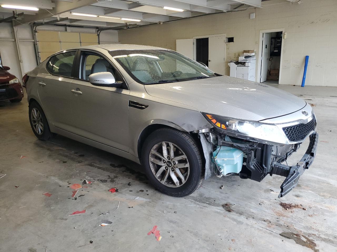 KNAGM4A74B5170970 2011 Kia Optima Lx