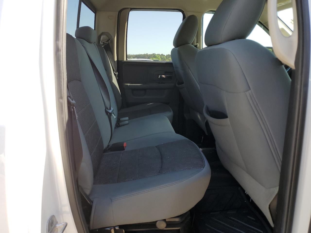 1C6RR7GT6ES148016 2014 Ram 1500 Slt