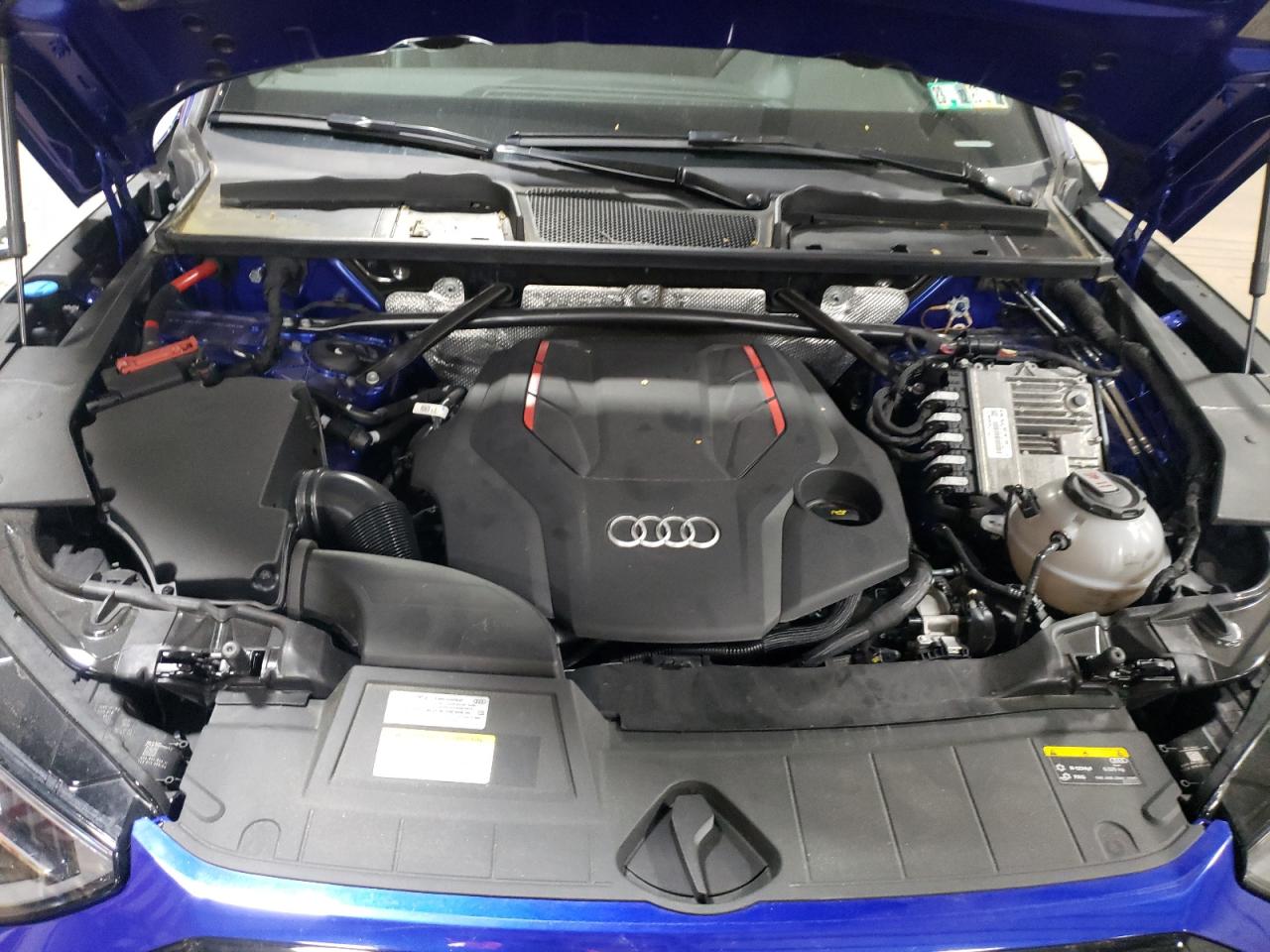 WA1B4AFY7N2041683 2022 Audi Sq5 Premium Plus