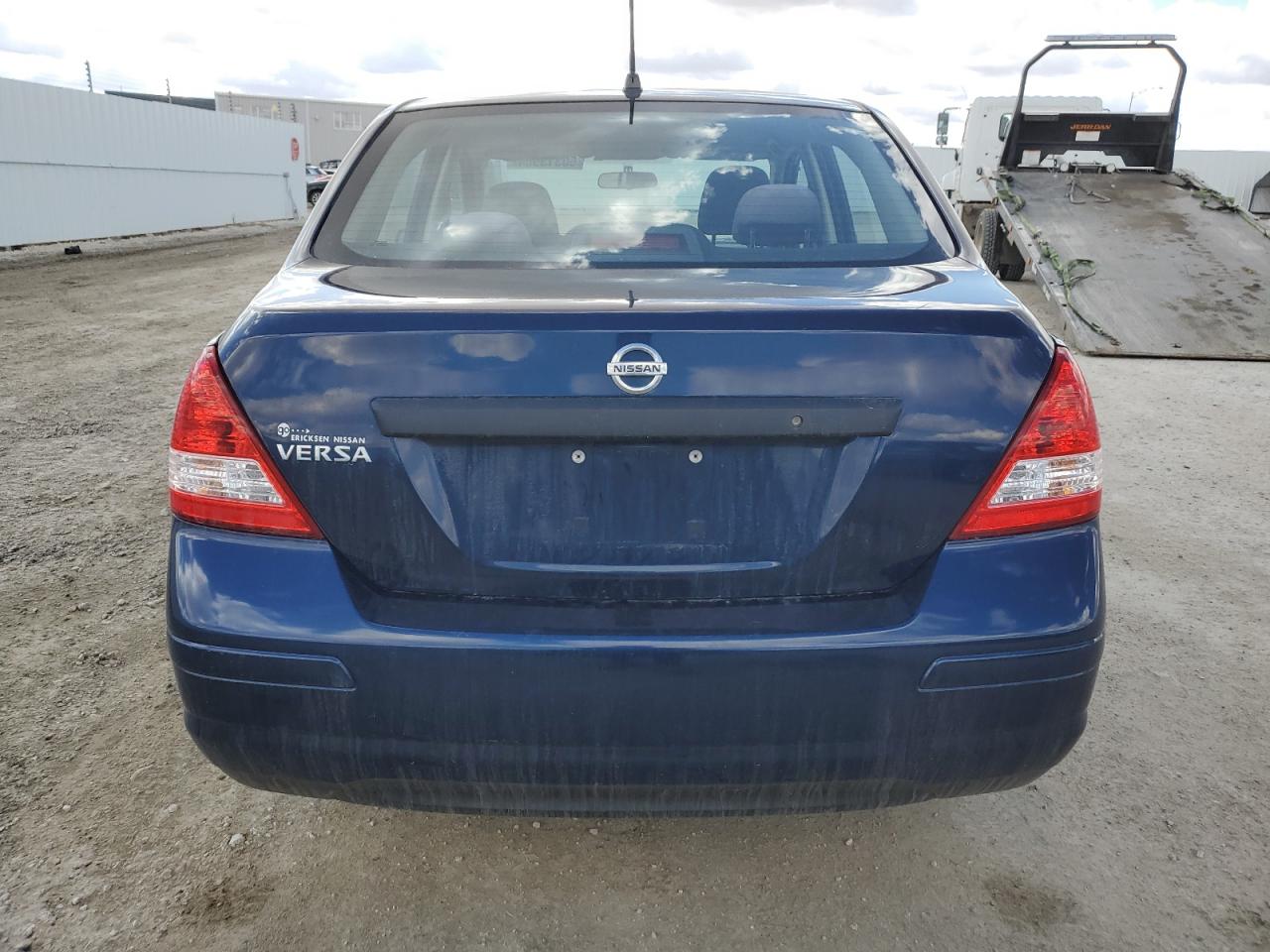 3N1CC11E09L434488 2009 Nissan Versa S