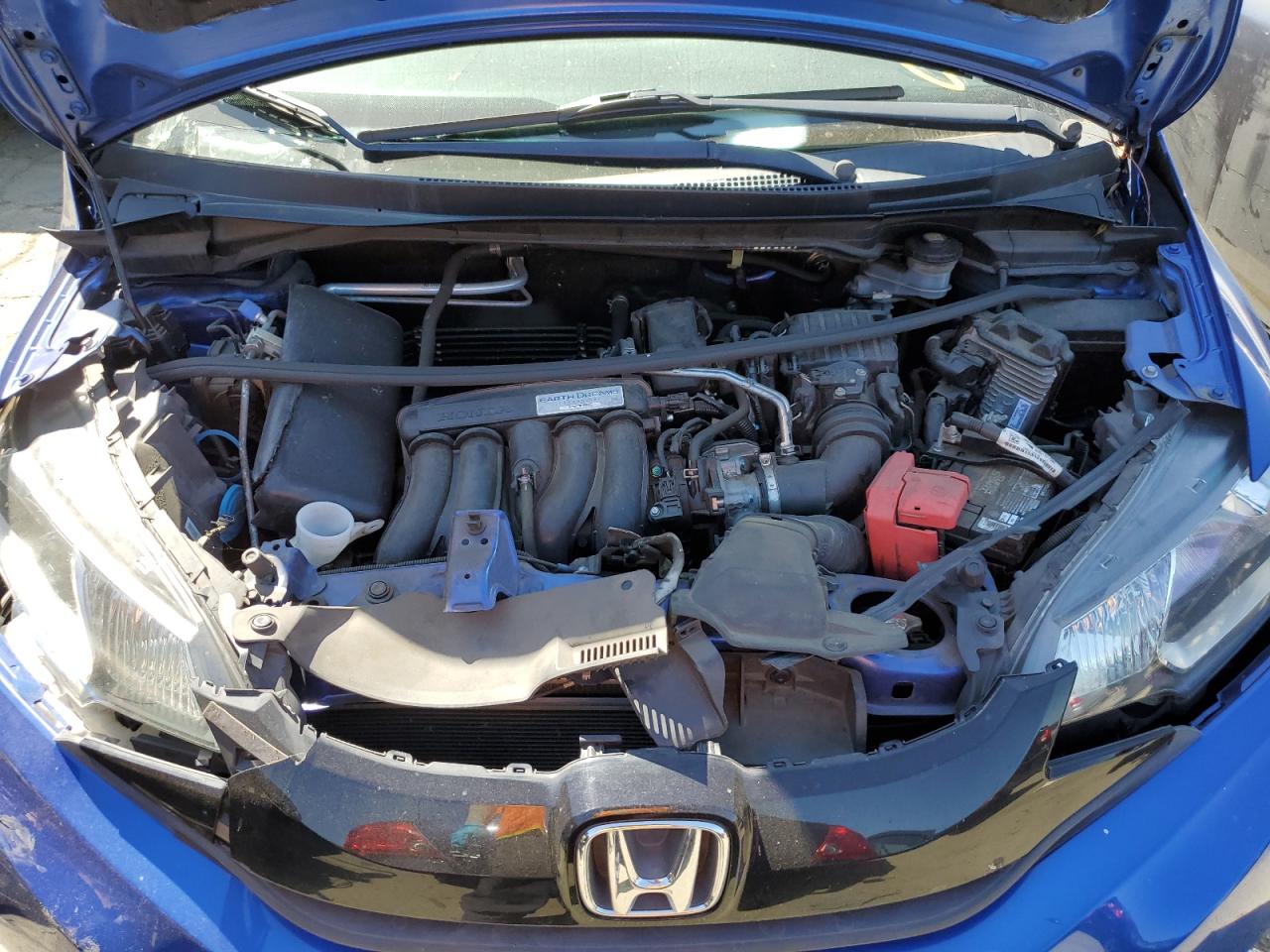 3HGGK5H52FM711695 2015 Honda Fit Lx