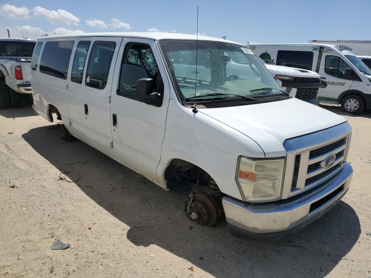 1FBSS3BL4BDB24753 2011 Ford Econoline E350 Super Duty Wagon